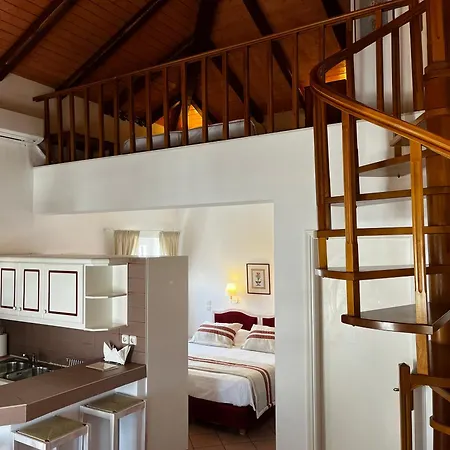 Aparthotel Nissia Traditional Residences 4*