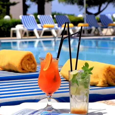Aparthotel Nissia Traditional Residences 4*